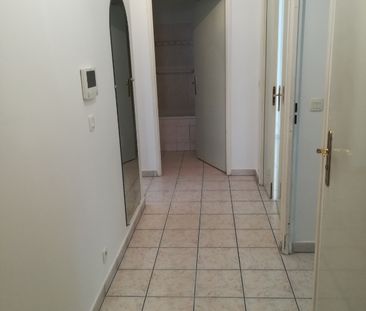 Location Appartement 2 pièces 49m² - Photo 2