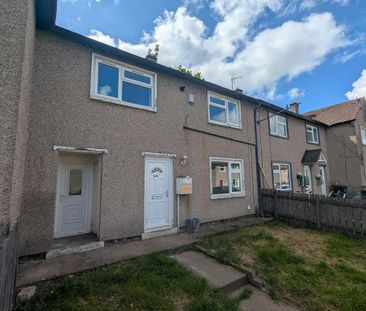 3 bedroom terraced house to rent - Photo 3