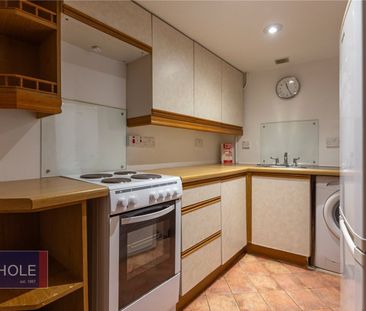 Shortwood Road, - Photo 3