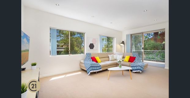 THE PLACE WITH AMAZING SPACE - Photo 1