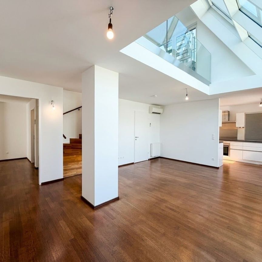 Exklusive DG-Maisonette mit Terrasse und spektakulärem Weitblick über Wien - Photo 1