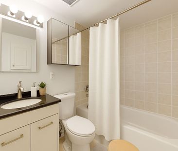 For Lease - 50 Western Battery Road Unit# 901, Toronto, Ontario - Photo 1