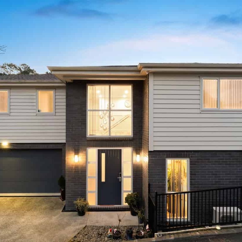 4 Bedroom Executive House - Photo 1