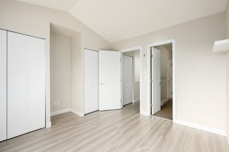 16222 23A Ave (Townhouse), Surrey - Photo 2