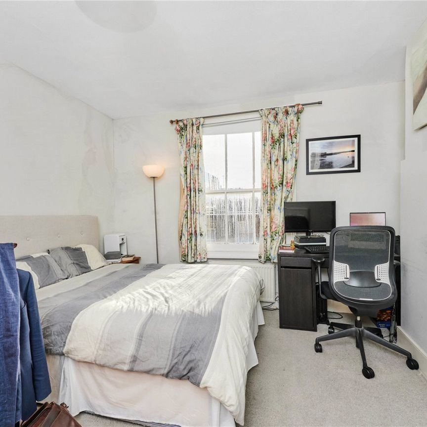 St Olafs Road, Fulham, SW6 - Photo 1