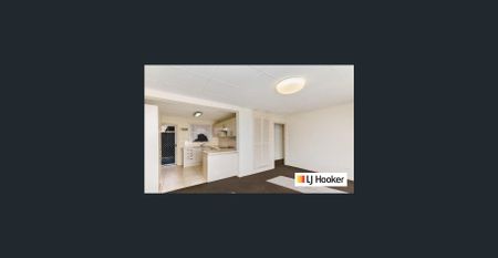 2 Bedroom Ground Unit Conveniently Located - Photo 4