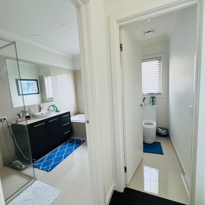 Mount Waverley - Photo 1