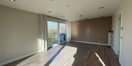 Appartement te huur in Kortrijk voor € 750 met 1 slaapkamer - Photo 4