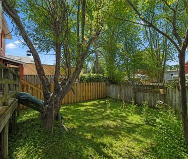 136 PAISLEY Street, Guelph, Ontario, N1H2P1 - Photo 1