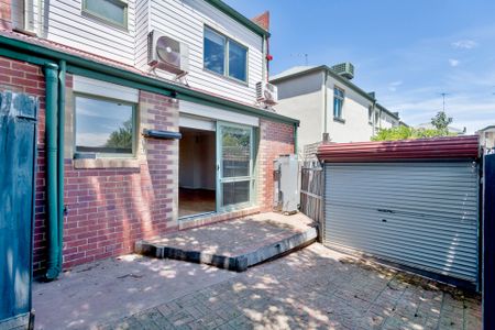 2D Doncaster Street, Ascot Vale - Photo 3