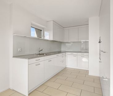 Rent a 5 ½ rooms apartment in Uster - Photo 1