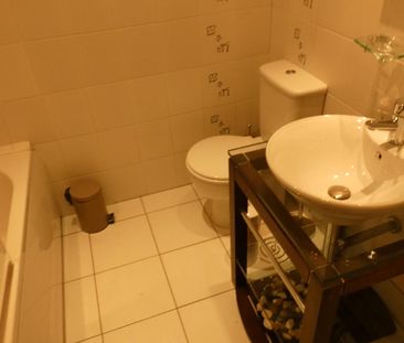 Afton Street , Glasgow, G41 3BU - Photo 4