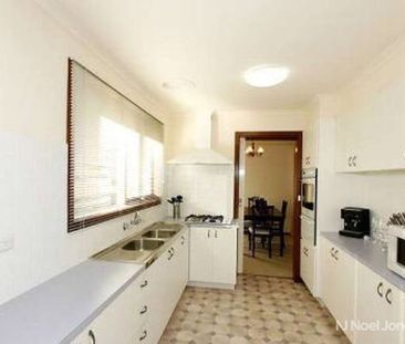 2/6 Scott Street, MITCHAM - Photo 5