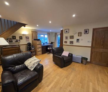 2 bedroom semi-detached house to rent - Photo 2