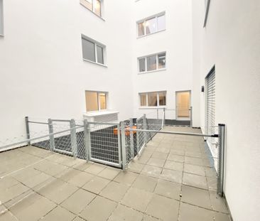 ERSTBEZUG 2 Zimmer Wohnung mit Terrasse und Garten - Ordination - Photo 5