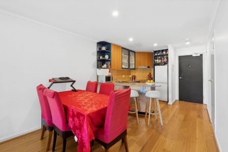 23/18 Captain Cook Crescent, Griffith. - Photo 5