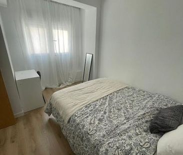 Carrer dAlcanyís, Valencia, Valencian Community 46019 - Photo 5