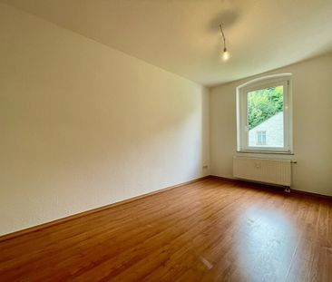 Traumhafte Familienwohnung im Blick ins Grüne + Zentrumsnah + Balko... - Foto 1