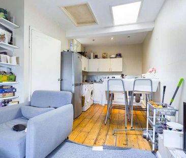 St Aubyns, Hove, BN3 - Photo 4