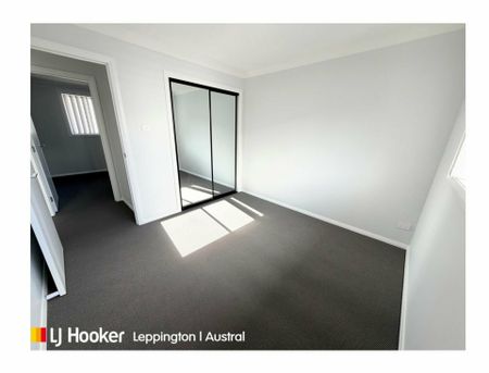 Stylish & Spacious Double-Storey Family Home - Photo 4