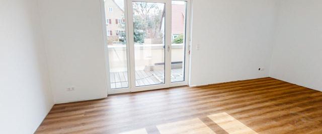 Komfortable Wohnung mit Balkon und EBK! - Foto 1