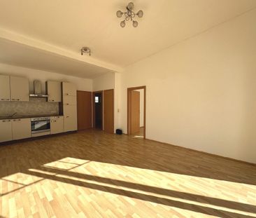 30 Tage mietfrei! Helle Mietwohnung mit Balkon in Mühldorf …! - Photo 3