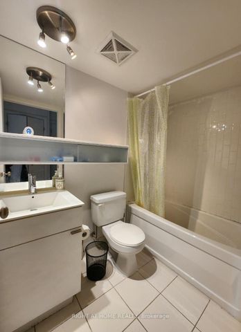 For Lease - 111 Elizabeth Street Unit# 928, Toronto, Ontario - Photo 5