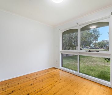 Walk to Schools, Tafe and Shops - Photo 3