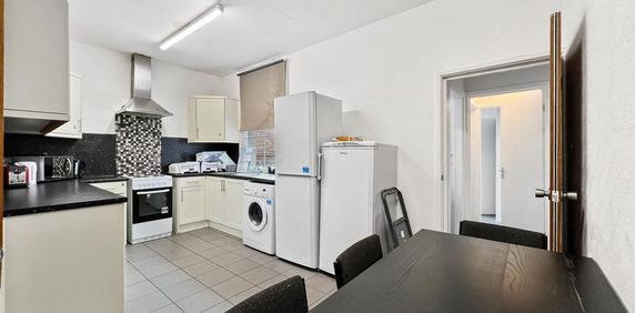 1 bedroom property to rent - Photo 2