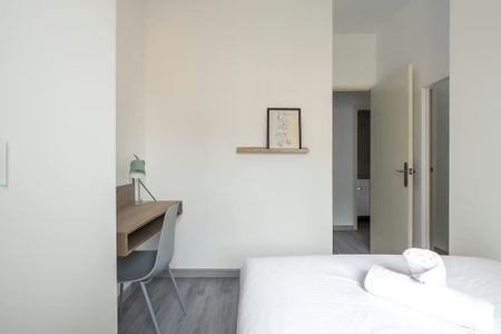 Carrer de Mallorca, Barcelona, Catalonia 08013 - Photo 5