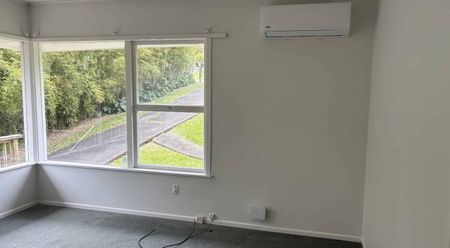 Brick and tile cutie! - Photo 3