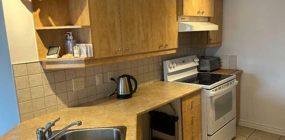 Condo 4 1/2 à louer à Brossard, dans le Village Parisien, Ch des Prairies, secteur L - Photo 2