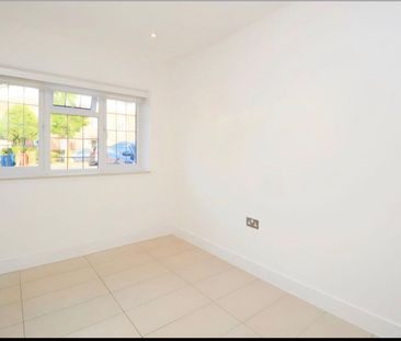 Studio Flat, Pinnerview, HA1 - Photo 3