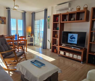 Apartamento de alquiler en Urbanización Mohana, 27, El Faro de Cala... - Photo 5