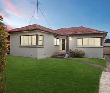 10 Smalls Road, Ryde NSW 2112 - House For Rent | Domain - Photo 2