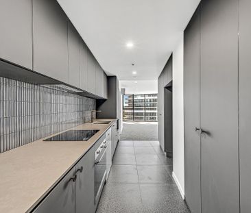 One bedroom apartment with modern living - Photo 4