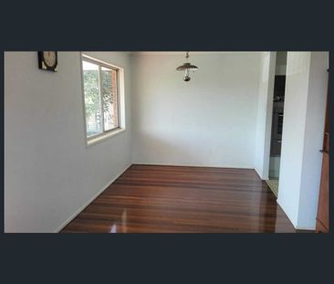 A perfect blend of comfort and style is this double storey family h... - Photo 2