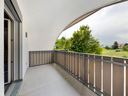 Traumhafte 4.5-Zimmer Dachwohnung in Radelfingen, Kanton BE - Foto 4