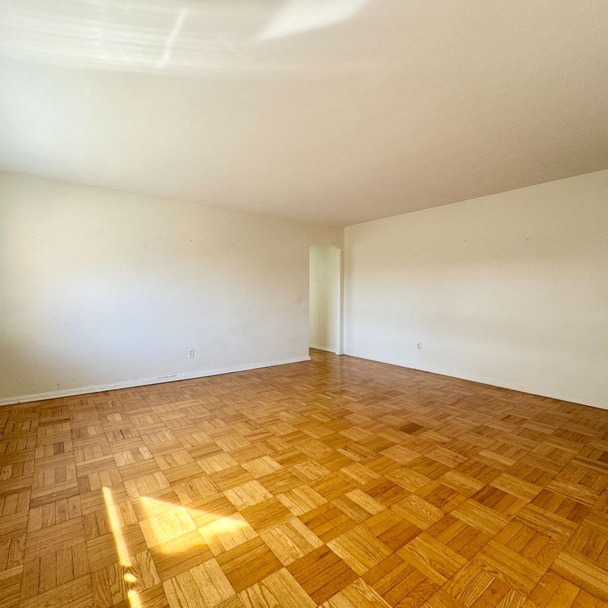 For Lease - 2696 Lake Shore Boulevard Unit# 16, Toronto, Ontario - Photo 1