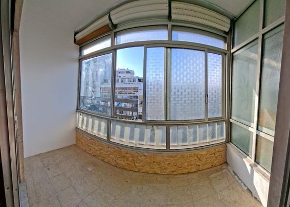Apartment conveniently located - Photo 1