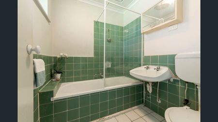3/79-81 Victoria Street, Flemington VIC 3031 - Photo 2