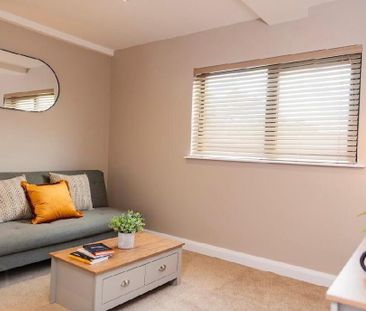 Apt 4, 225a Albertbridge Road, Belfast, BT5 4PX - Photo 2