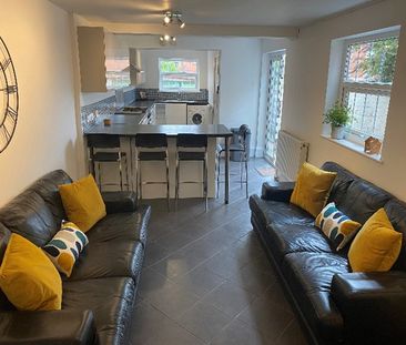7 bedroom house to rent Tachbrook Road, Leamington Spa, Warwickshir... - Photo 1