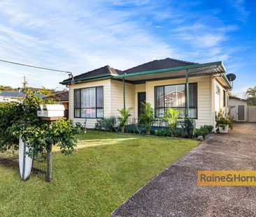 LOVELY TWO BEDROOM HOME - Photo 6