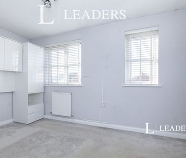 3 bedroom house to rent Geveze Way, Broughton Astley, Leicester, Le... - Photo 6