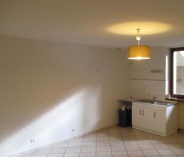 Location Appartement 3 pièces 55m² RUMILLY 74150 - Photo 3