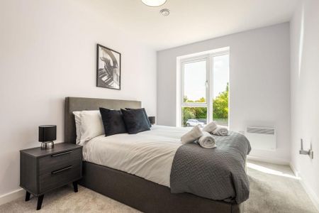 2 bedroom flat to rent - Photo 5