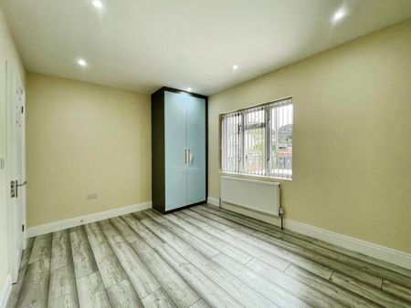 2 bedroom bungalow to rent - Photo 3