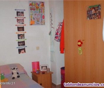 Zaragoza - Plaza Roma. Ideal para jóvenes, cerca Universidad - Photo 2