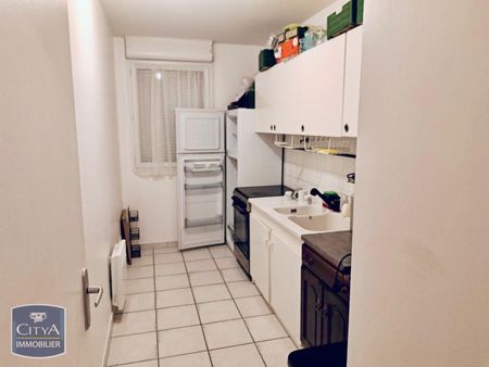 Location Appartement 3 pièces 64m² AMBOISE 37400 - Photo 5